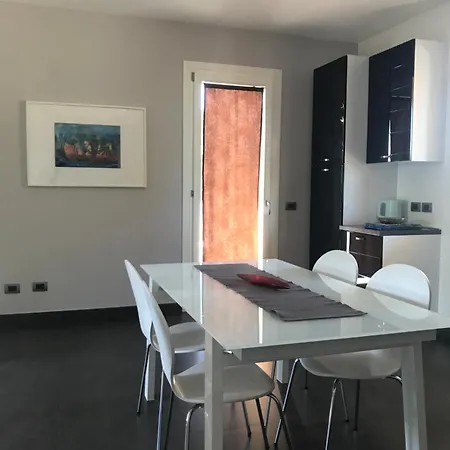 Vesta Holiday home Villasmundo